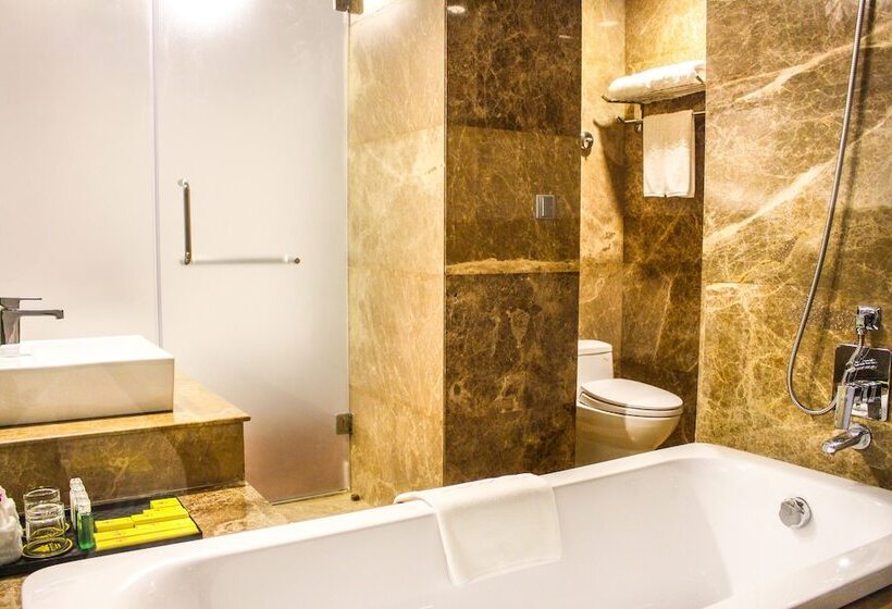 ホテル Grand Sokhalay