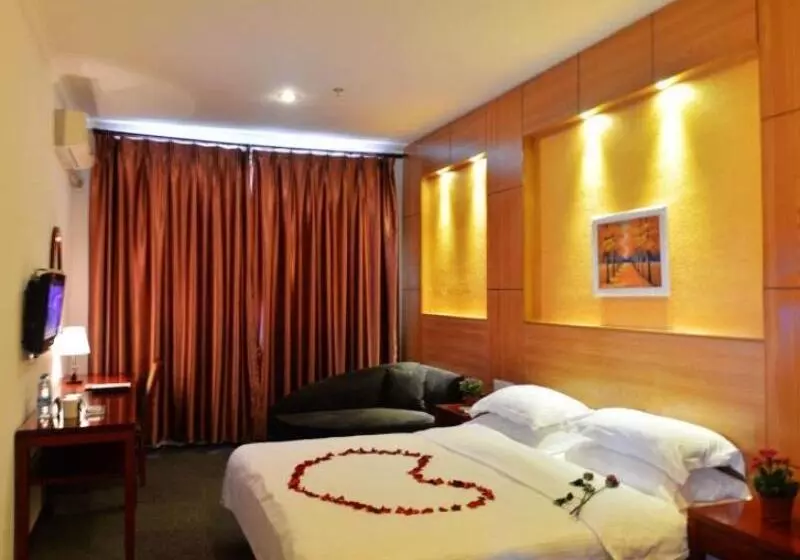 هتل Greentree Alliance Shanghai Chongming Bayi Road Walking Street