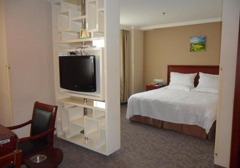 Hotel Greentree Inn Zhujing