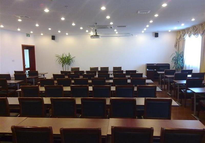 Hotel Greentree Inn Zhujing