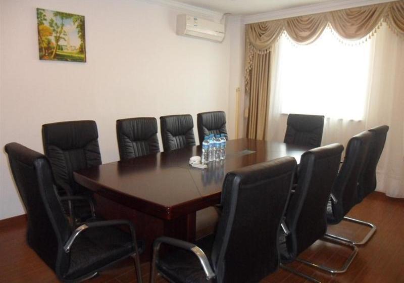 Hotel Greentree Inn Zhujing