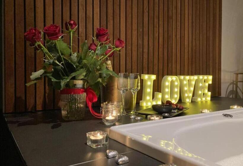 Отель Kudos Villas   Hepburn Springs