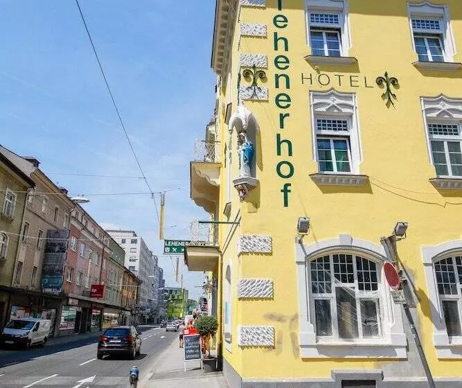 هتل Lehenerhof