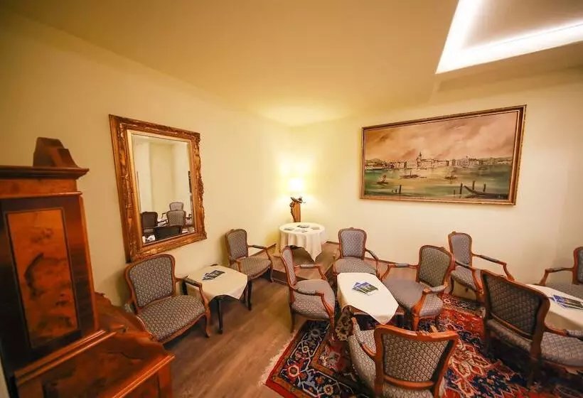 هتل Lehenerhof