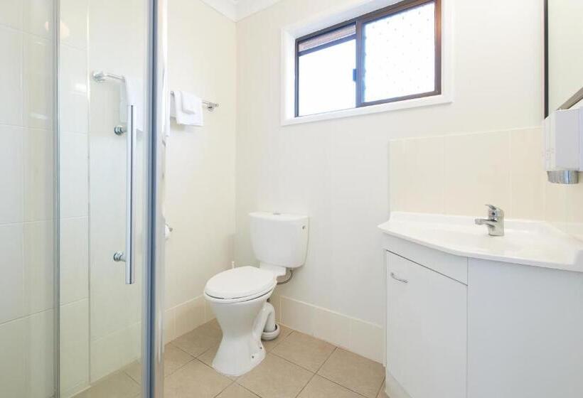 هتل Ruthven Street Motor Inn