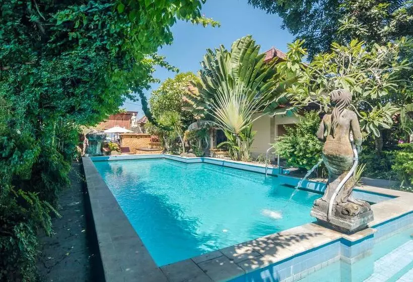 ホテル Zen Rooms Hang Tuah Sanur