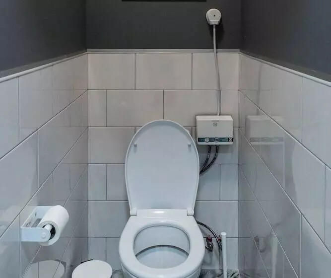 Shukhov Hostel