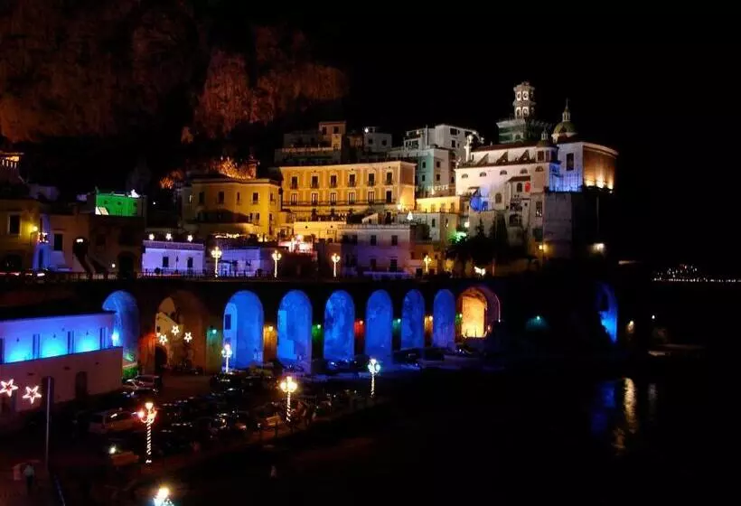 تختخواب و صبحانه Villa La Zagara