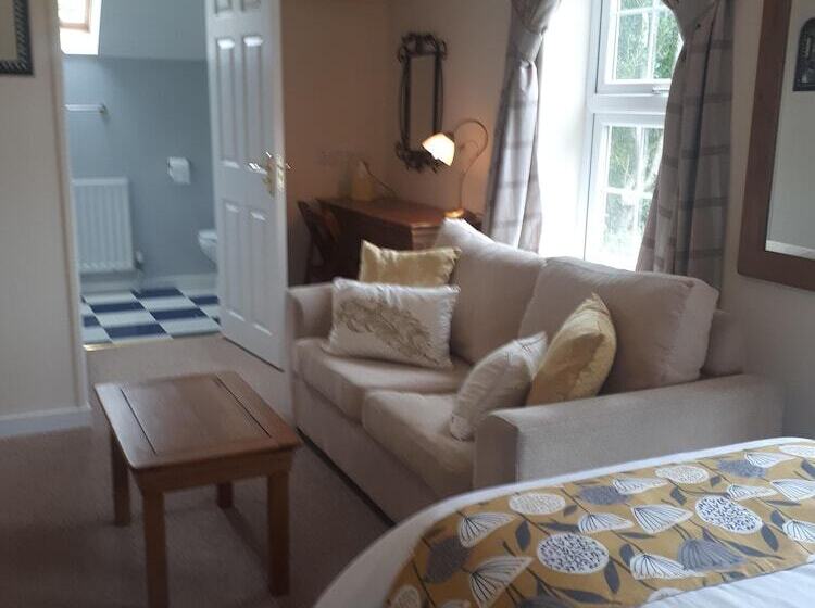 Berry House Bed & Breakfast