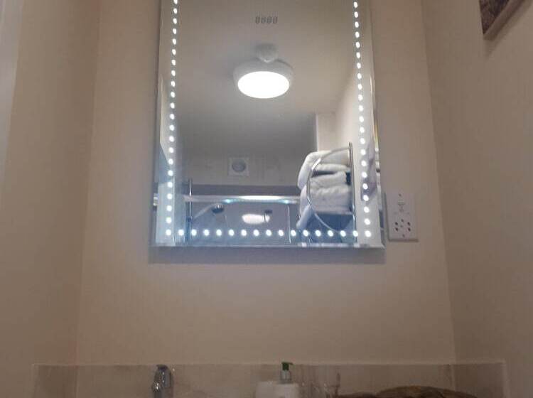 Berry House Bed & Breakfast