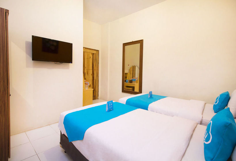 בית מלון כפרי Airy Syariah Sleman Jembatan Merah 104 Yogyakarta