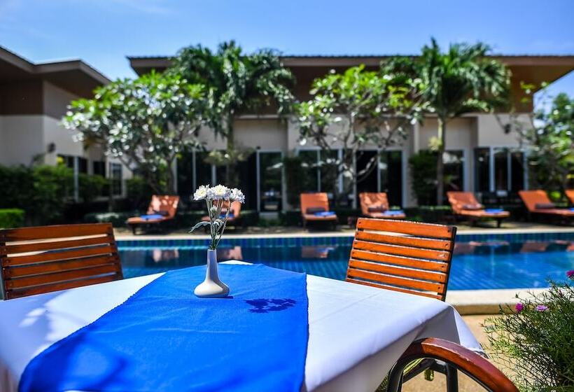 فندق Cascades Resort