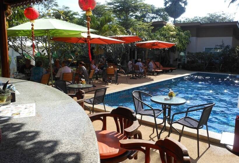 فندق Cascades Resort