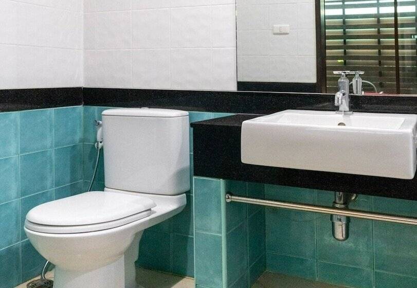 فندق Rattana Residence Thalang