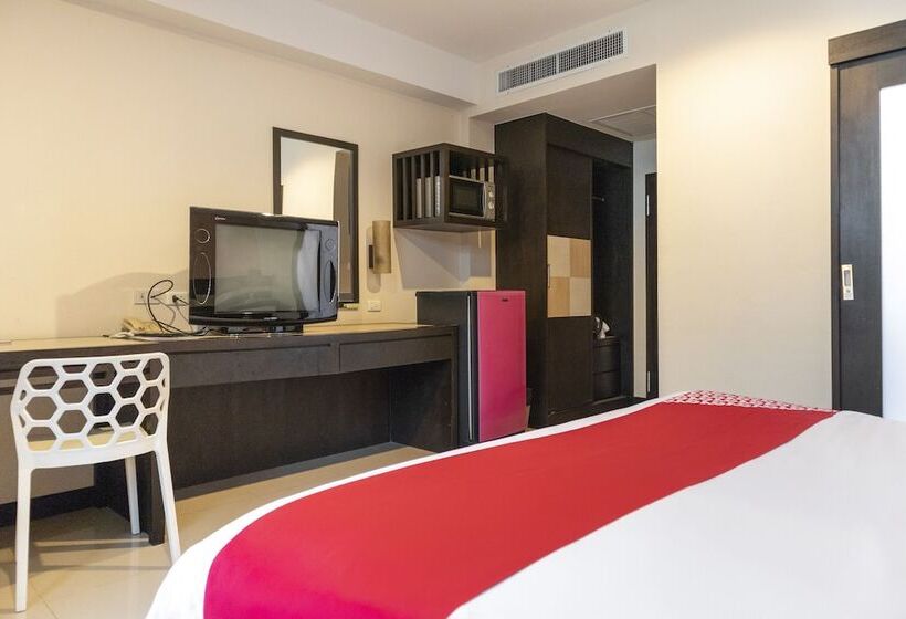 فندق Rattana Residence Thalang