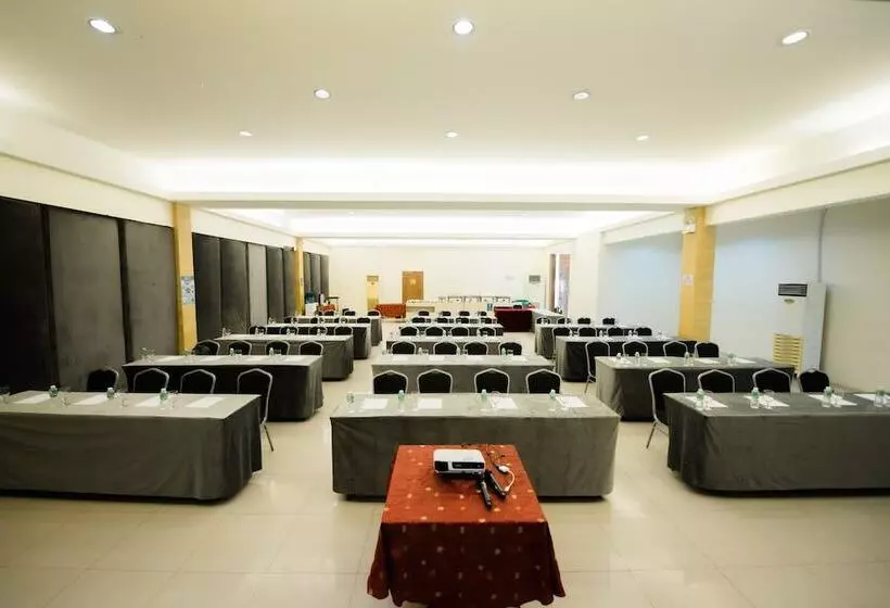 Hotelli Sun City Suites
