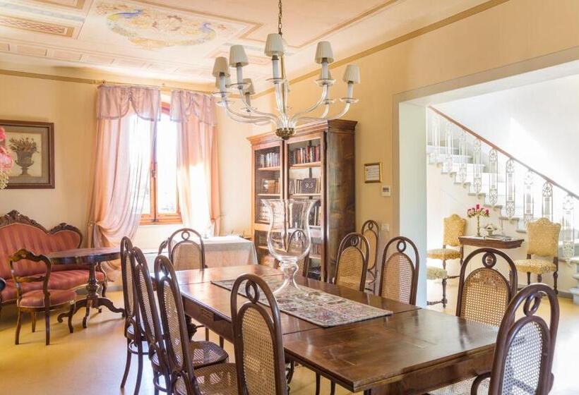 호텔 Villa Sestilia Guest House