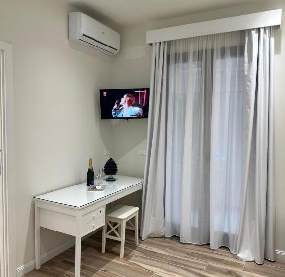 Ines Bed And Breakfast & Apartments