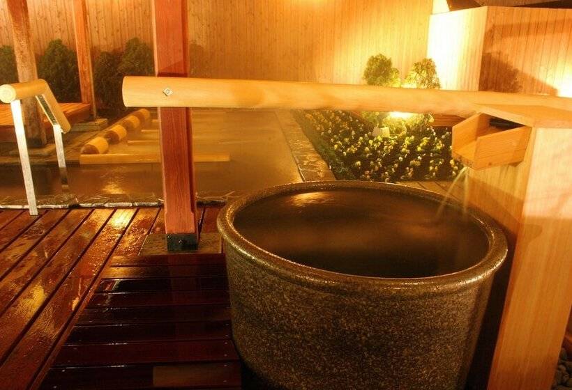 Izukogen Wanwan Paradise Hotel & Cottage