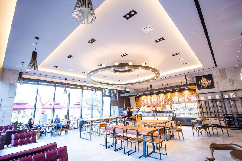 J Square Hotel And Wedding