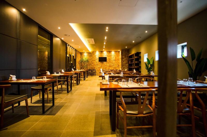 J Square Hotel And Wedding