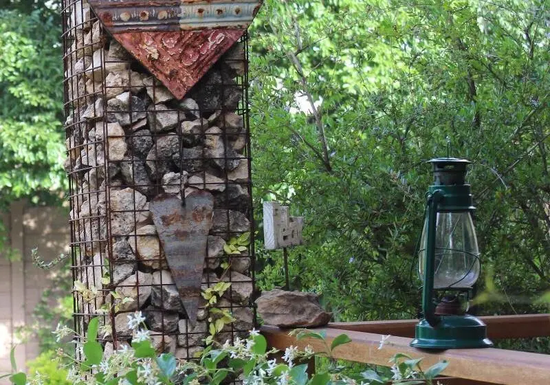 Majatalo Cottonwood Guesthouse