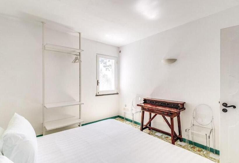 Villa Dafne Gulf Views Pool And Guest Services