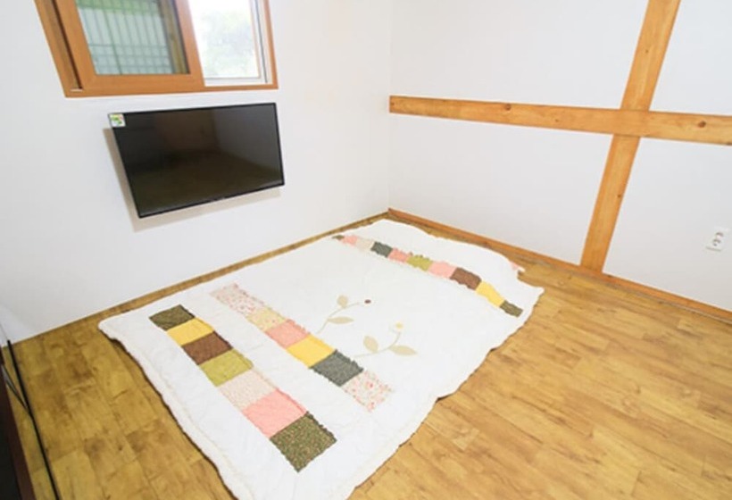 Hotel Suncheon Moonlight Love Hanok Pension