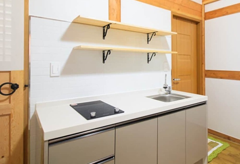 Hotel Suncheon Moonlight Love Hanok Pension