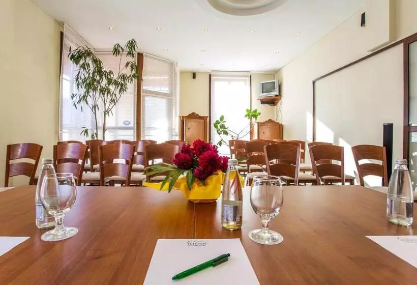 Family Hotel Teteven