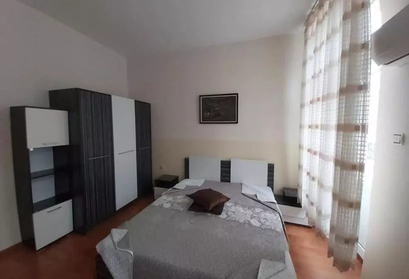 هتل Mirage Pleven