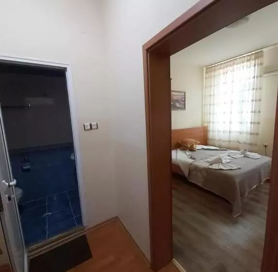 هتل Mirage Pleven