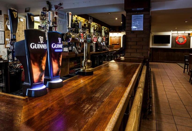 فندق The Arch Inn