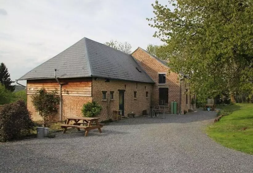 Aamiaismajoitus (B&B) L Ermite