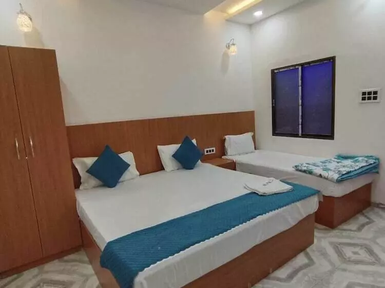 ホテル Goroomgo Nirmala Palace Ayodhya