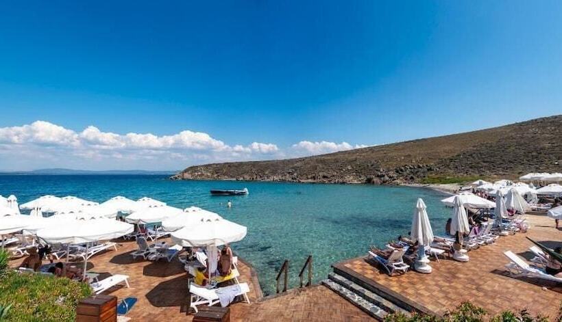 Pelagos Otel Bozcaada