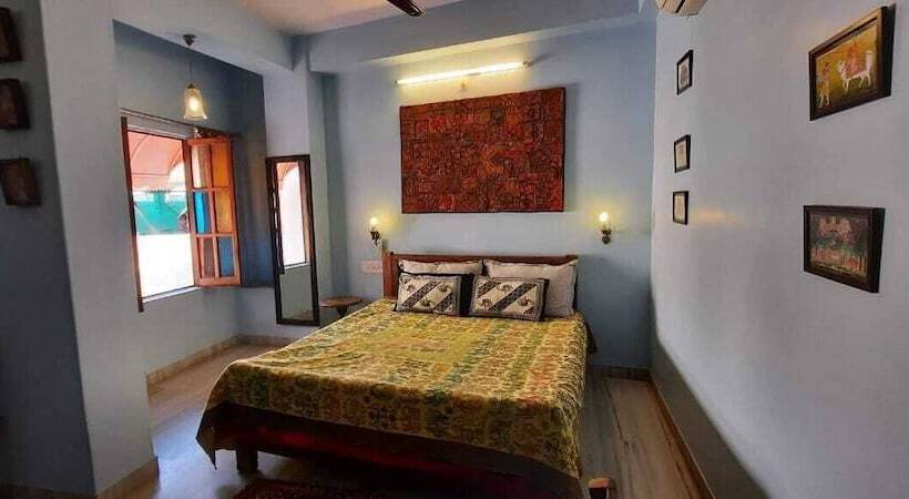 Majatalo Durag Niwas