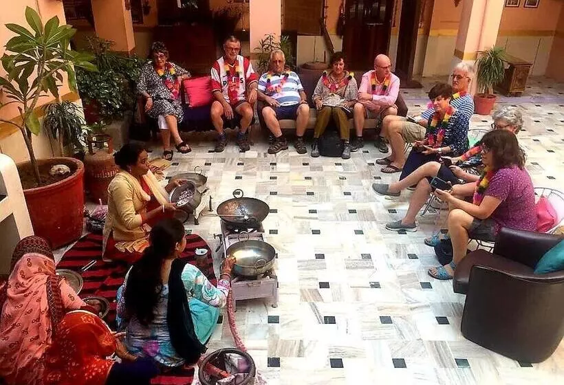 Majatalo Durag Niwas