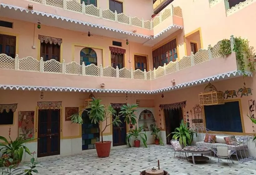 Majatalo Durag Niwas