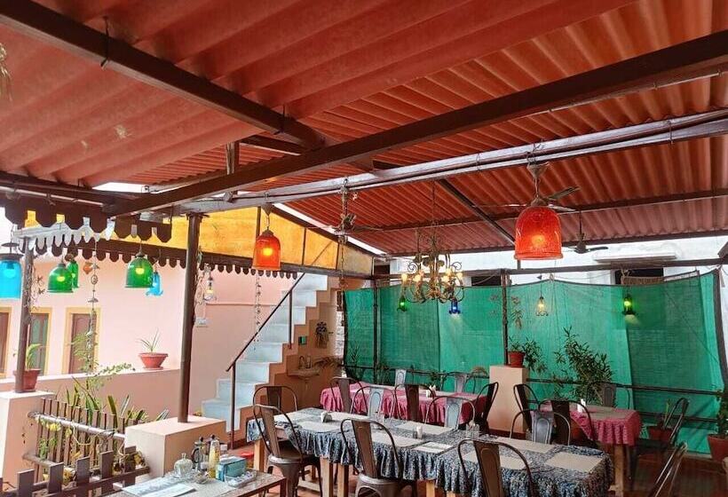 Majatalo Durag Niwas