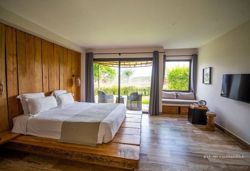 هتل Mantadia Lodge Andasibe