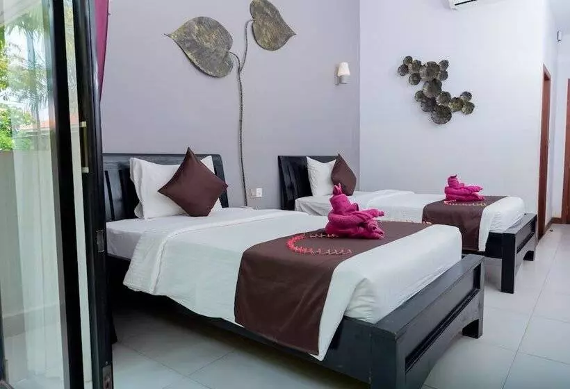 Hotelli New Riverside