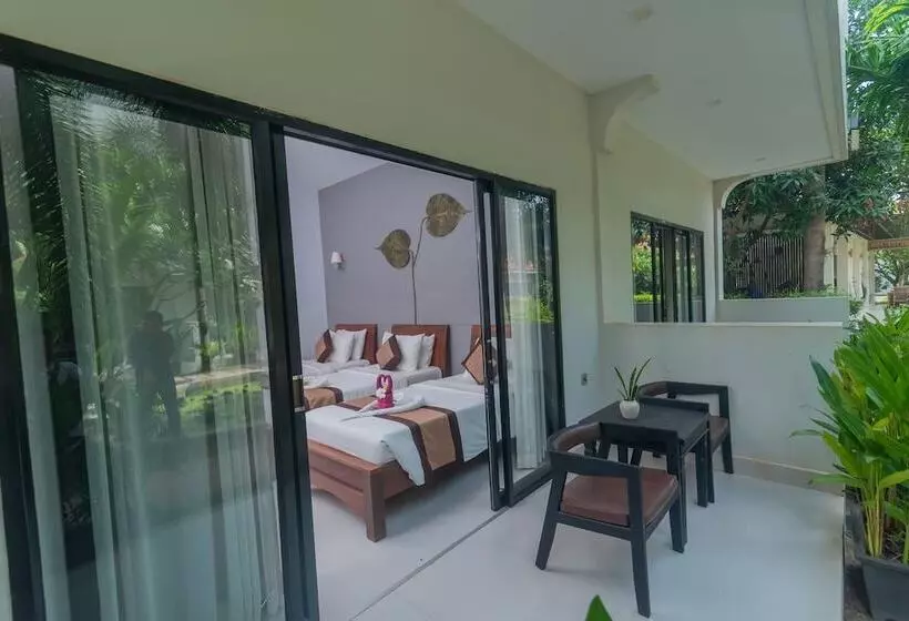 Hotelli New Riverside