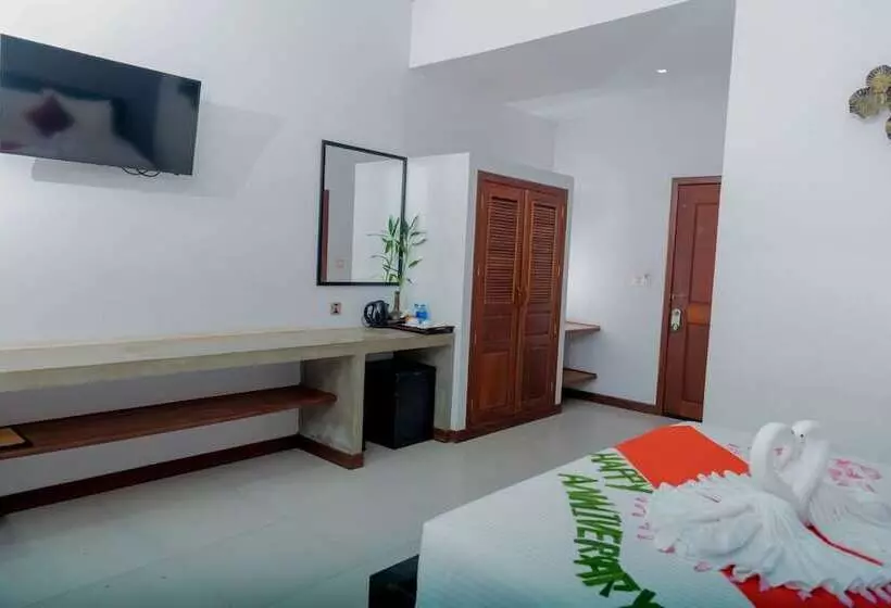 Hotelli New Riverside