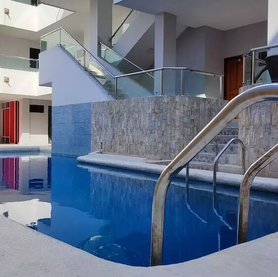 ホテル Dorado Barranquilla