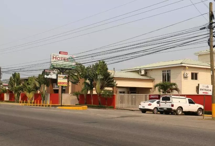 Apart Hotel Pico Bonito