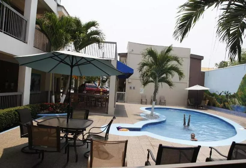 Apart Hotel Pico Bonito