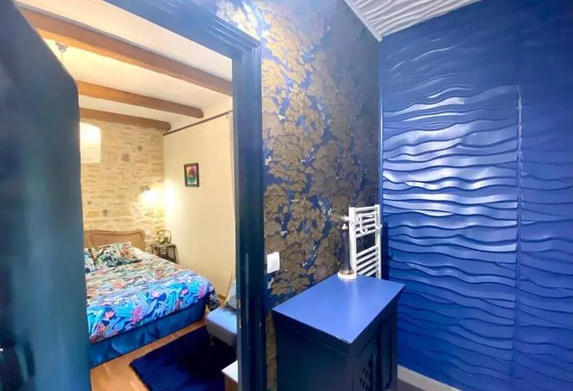 ベッドアンドブレックファースト ô Clair De Lune Chambres D Hôtes Climatisées à Sarlat   Parking Privé   Piscine Chauffée   Espace Bi