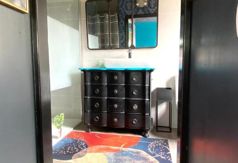 Nocleg ze śniadaniem ô Clair De Lune Chambres D Hôtes Climatisées à Sarlat   Parking Privé   Piscine Chauffée   Espace Bi