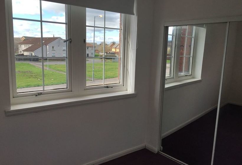 Glasgow Airport Apartments